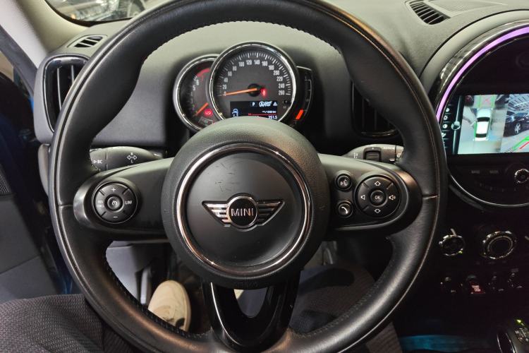 Used MINI Countryman 2018 1.5T COOPER ALL4 Classic Edition Steering Wheel