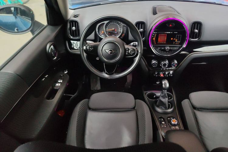 Used MINI Countryman 2018 1.5T COOPER ALL4 Classic Edition Steering Wheel