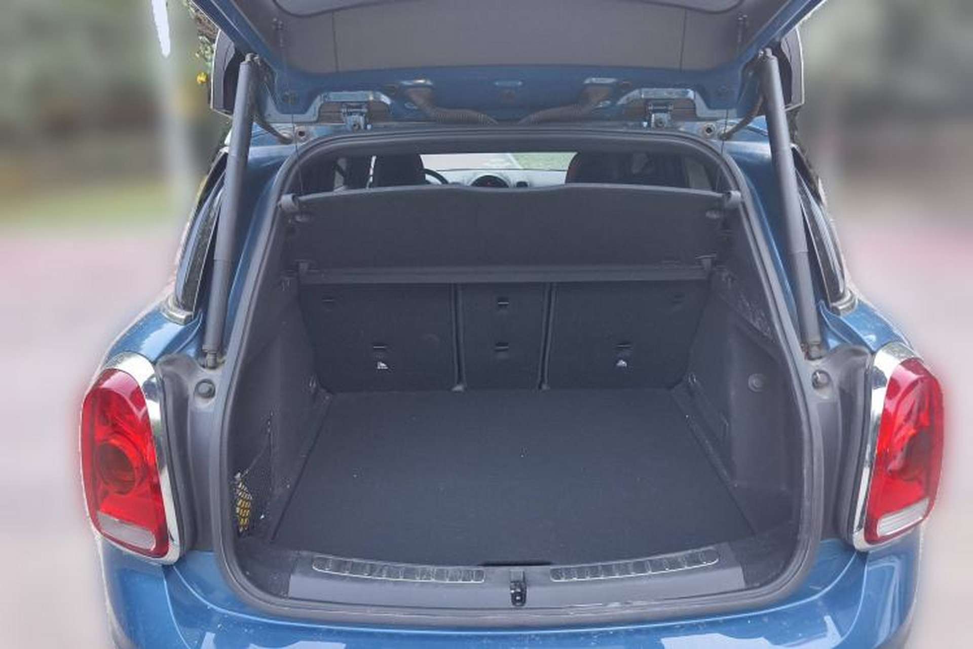 Used MINI Countryman 2018 1.5T COOPER ALL4 Racing Driver Trunk
