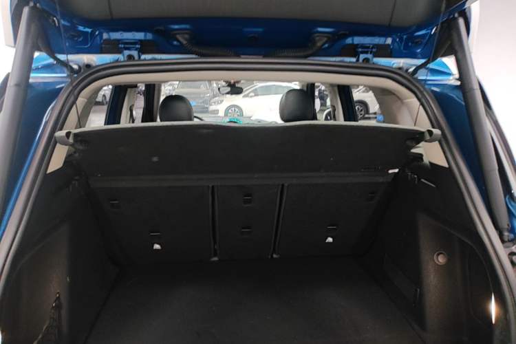 Used MINI Countryman 2018 1.5T COOPER ALL4 Artist Trunk