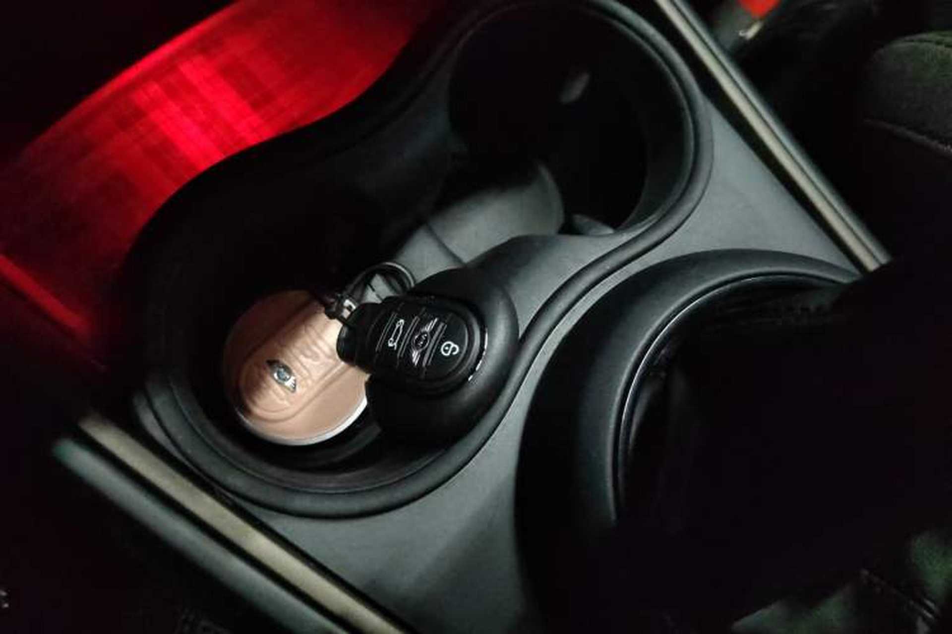 Used MINI Countryman 2018 1.5T COOPER ALL4 Classic Edition Vehicle Key