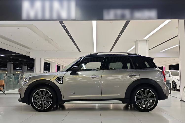 Used MINI Countryman 2018 2.0T COOPER S ALL4 Artist Exterior 3