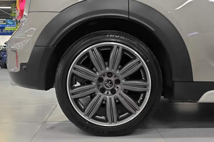 Used MINI Countryman 2018 2.0T COOPER S ALL4 Artist Exterior 8