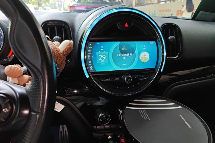 Used MINI Countryman 2018 1.5T COOPER ALL4 Racing Driver Audio And AC Panel