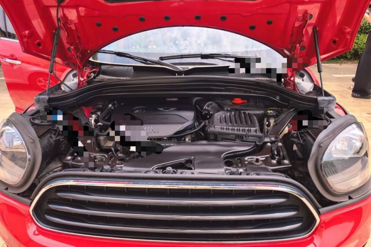 Used MINI Countryman 2018 1.5T COOPER Artist Engine Bay