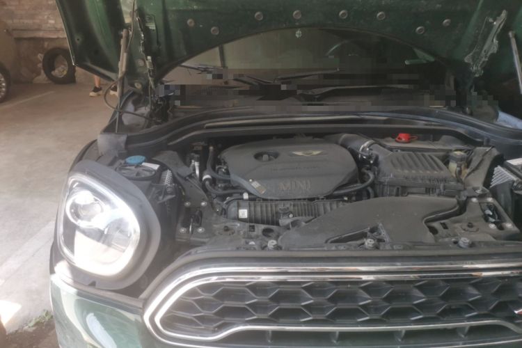 Used MINI Countryman 2018 2.0T COOPER S ALL4 Artist Engine Bay Right