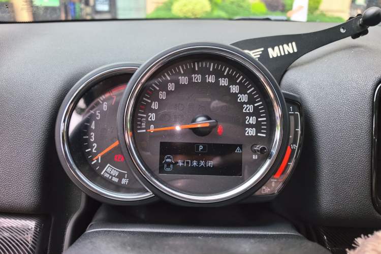 Used MINI Countryman 2018 1.5T COOPER Artist Instrument Cluster