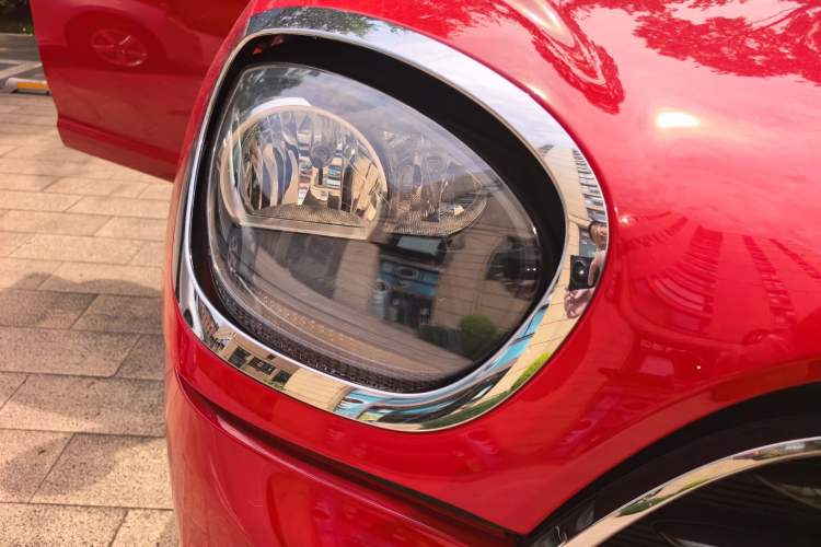 Used MINI Countryman 2018 1.5T COOPER Artist Right Front Headlight