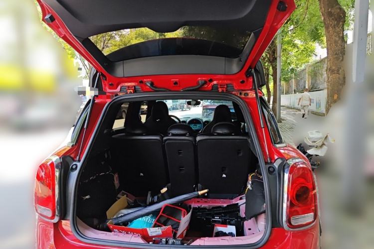 Used MINI Countryman 2018 1.5T COOPER ALL4 Racing Driver Trunk