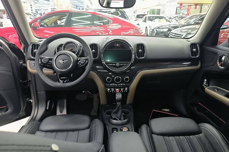 Used MINI Countryman 2018 2.0T COOPER S ALL4 Artist Center Console