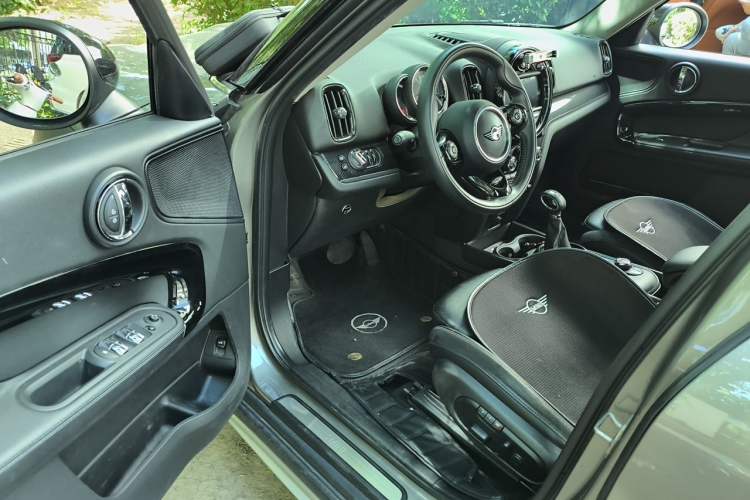 Used MINI Countryman 2018 1.5T COOPER ALL4 Artist Driver Seat