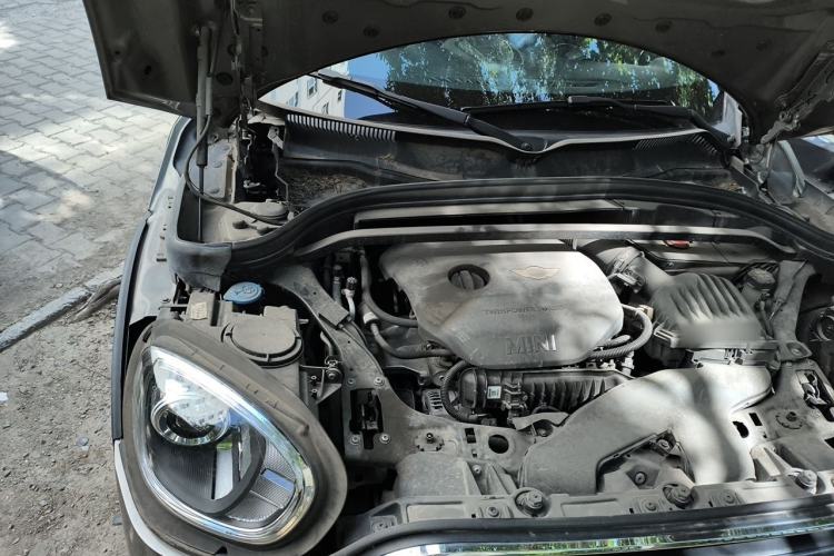 Used MINI Countryman 2018 1.5T COOPER ALL4 Artist Engine Bay Right