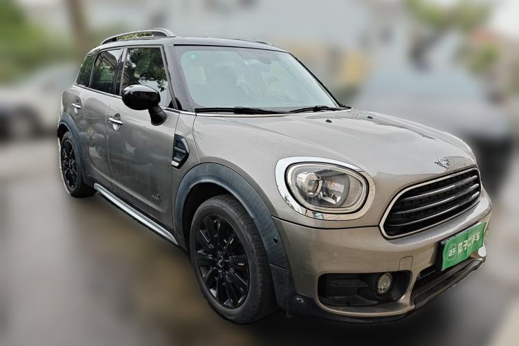 Used MINI Countryman 2018 1.5T COOPER ALL4 Artist Front Right 45 Deg