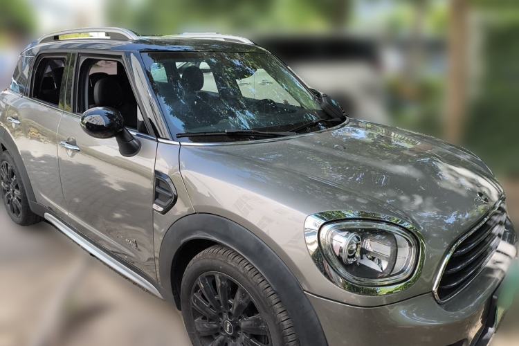 Used MINI Countryman 2018 1.5T COOPER ALL4 Artist Front Right 45 Deg