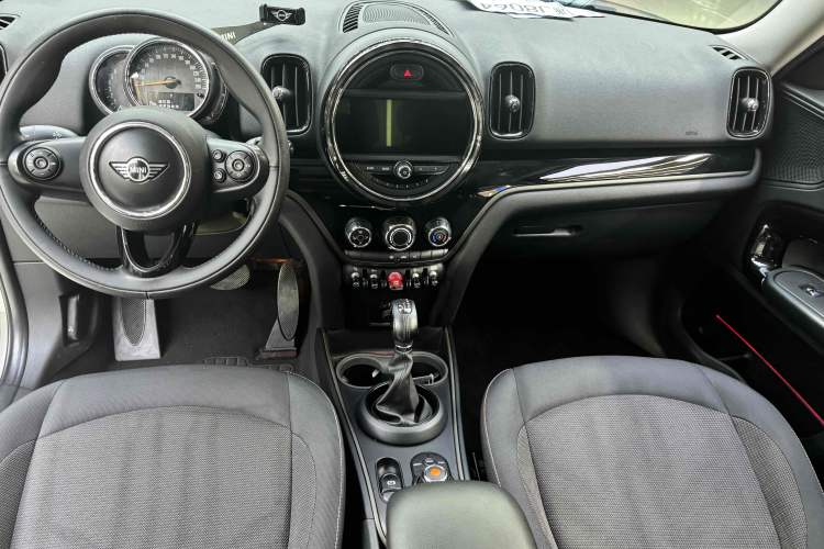 Used MINI Countryman 2018 1.5T COOPER Special Edition Left Front Seat