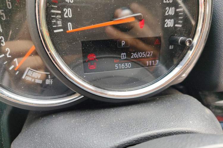 Used MINI Countryman 2018 2.0T COOPER S ALL4 Classic Edition Odometer Close Up