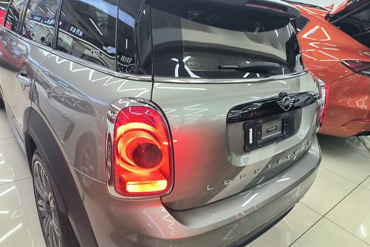Used MINI Countryman 2018 2.0T COOPER S ALL4 Artist Rear