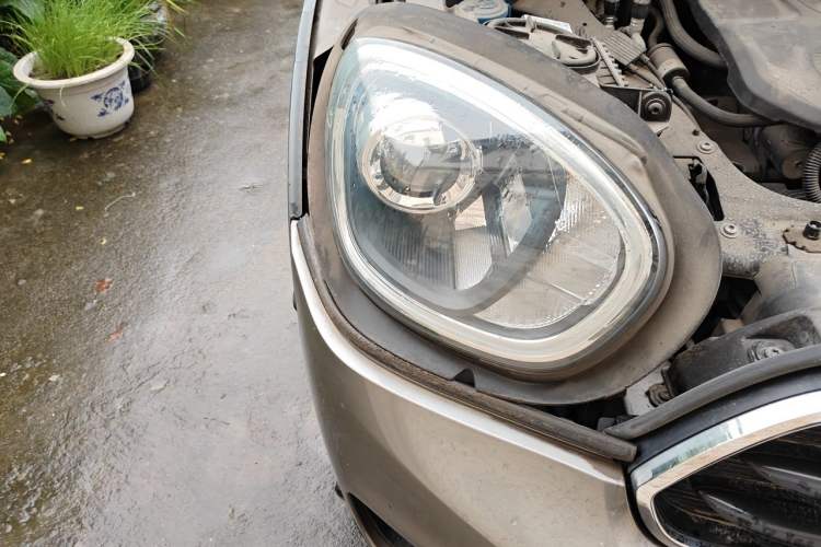 Used MINI Countryman 2018 1.5T COOPER ALL4 Artist Right Front Headlight