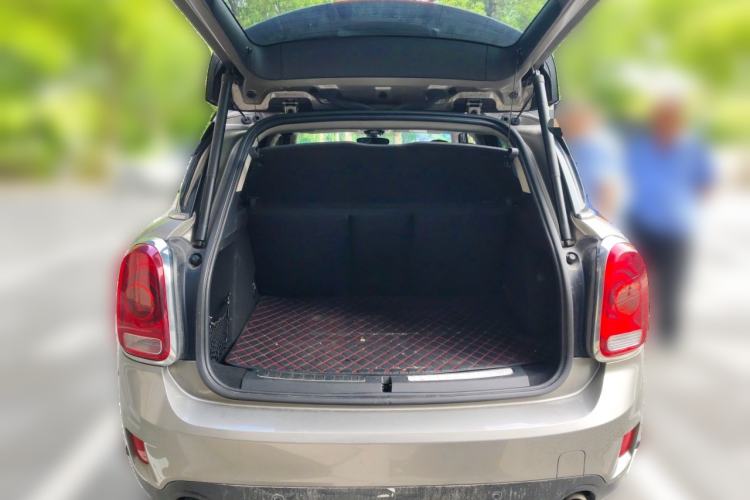 Used MINI Countryman 2018 2.0T COOPER S ALL4 Classic Edition Trunk