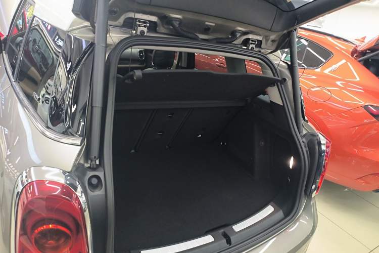 Used MINI Countryman 2018 2.0T COOPER S ALL4 Artist Trunk
