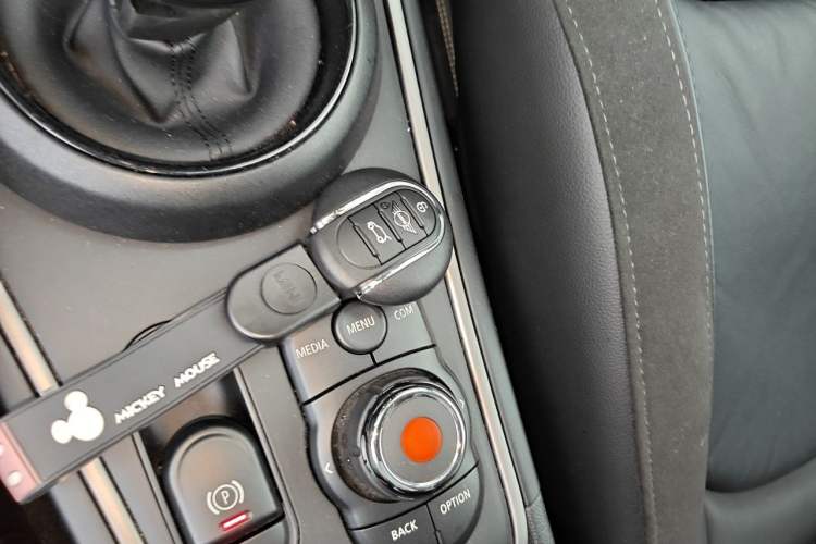 Used MINI Countryman 2018 1.5T COOPER ALL4 Artist Vehicle Key