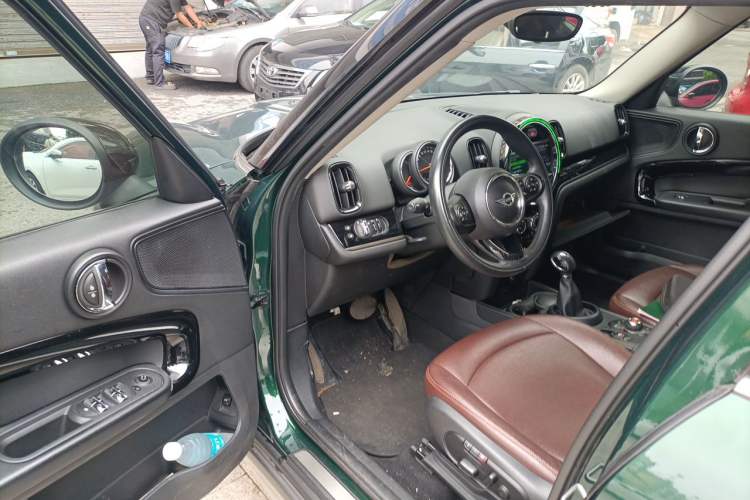 Used MINI Countryman 2018 1.5T COOPER Classic Edition Driver Seat