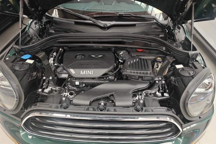 Used MINI Countryman 2018 1.5T COOPER ALL4 Classic Edition Engine Bay