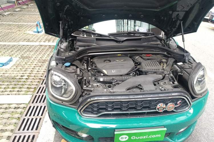 Used MINI Countryman 2018 2.0T COOPER S ALL4 Artist Engine Bay Right