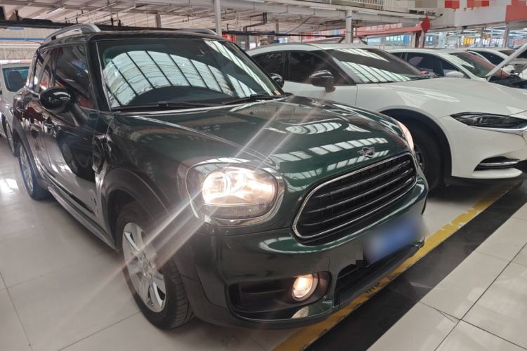Used MINI Countryman 2018 1.5T COOPER ALL4 Classic Edition Front Right 45 Deg