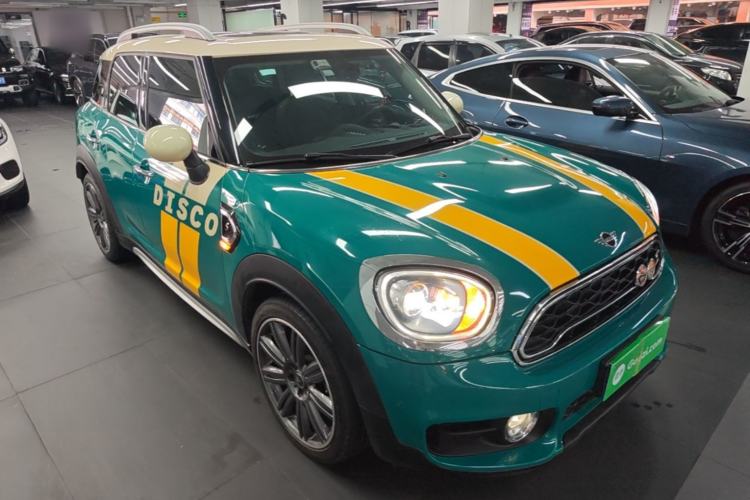 Used MINI Countryman 2018 2.0T COOPER S ALL4 Artist Front Right 45 Deg