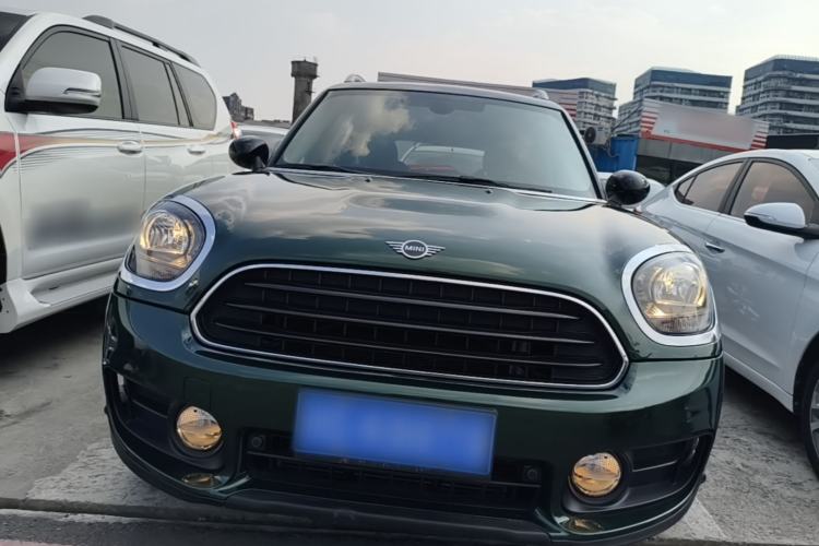 Used MINI Countryman 2018 1.5T COOPER ALL4 Classic Edition Front