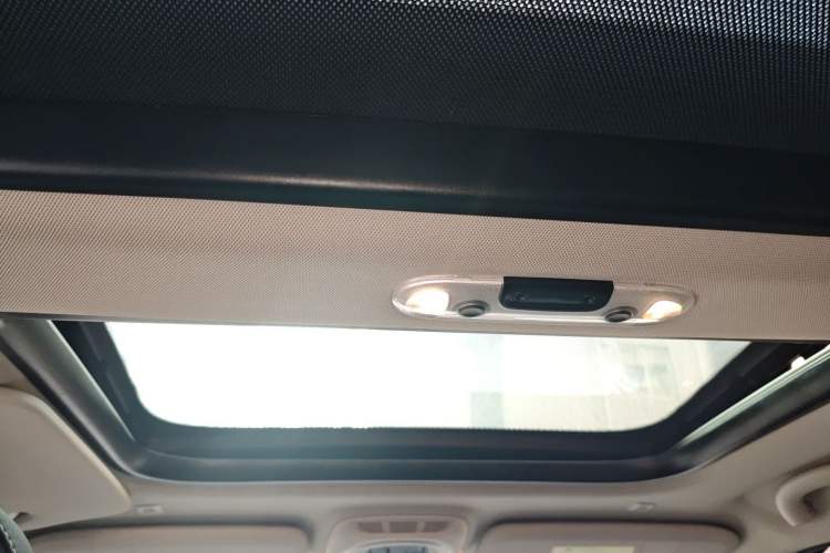 Used MINI Countryman 2018 1.5T COOPER Special Edition Headliner