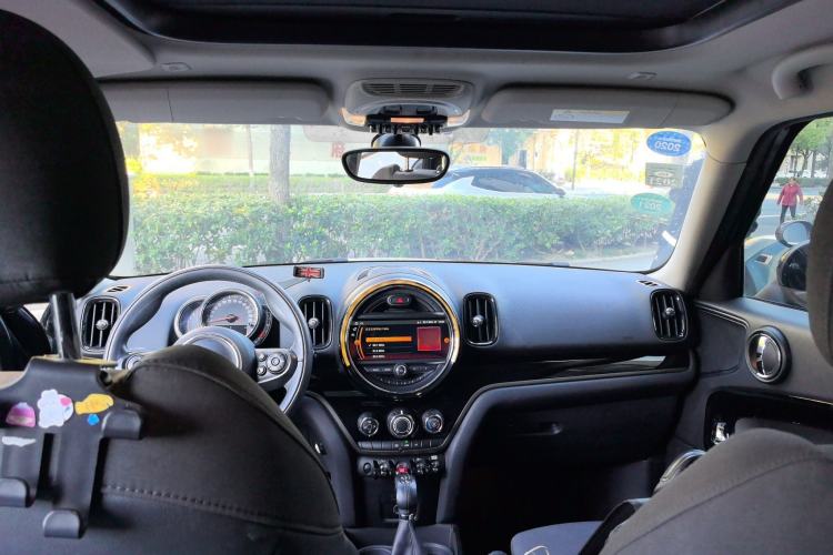 Used MINI Countryman 2018 1.5T COOPER ALL4 Classic Edition Headliner