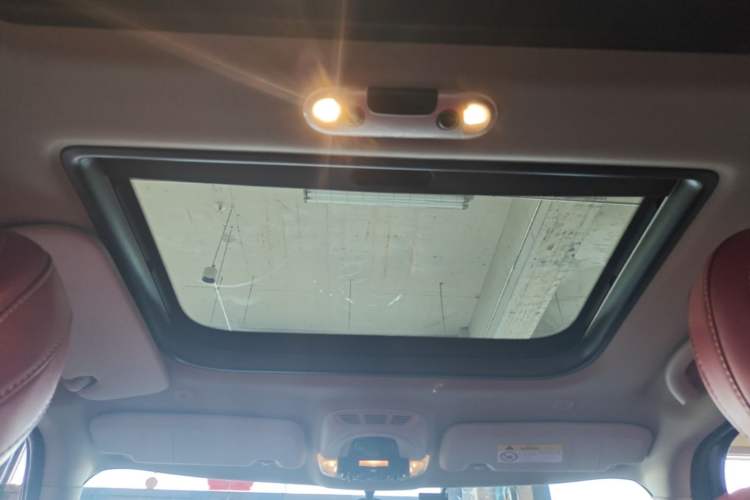 Used MINI Countryman 2018 1.5T COOPER ALL4 Classic Edition Headliner