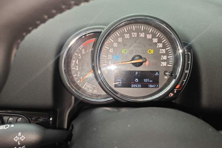 Used MINI Countryman 2018 1.5T COOPER ALL4 Classic Edition Instrument Cluster