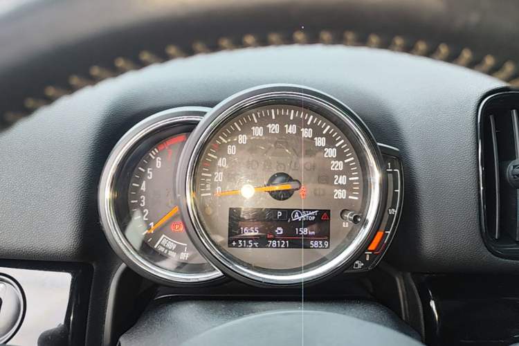 Used MINI Countryman 2018 1.5T COOPER ALL4 Classic Edition Instrument Cluster