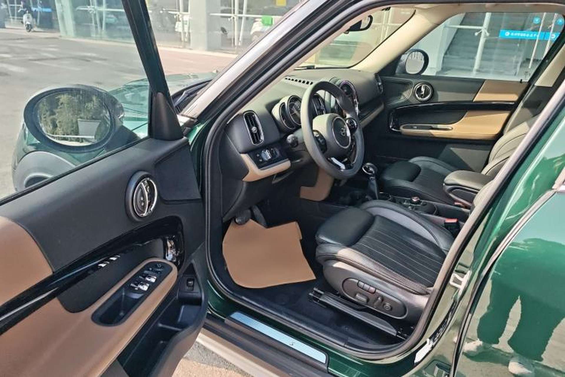 Used MINI Countryman 2018 2.0T COOPER S ALL4 Artist Interior 2