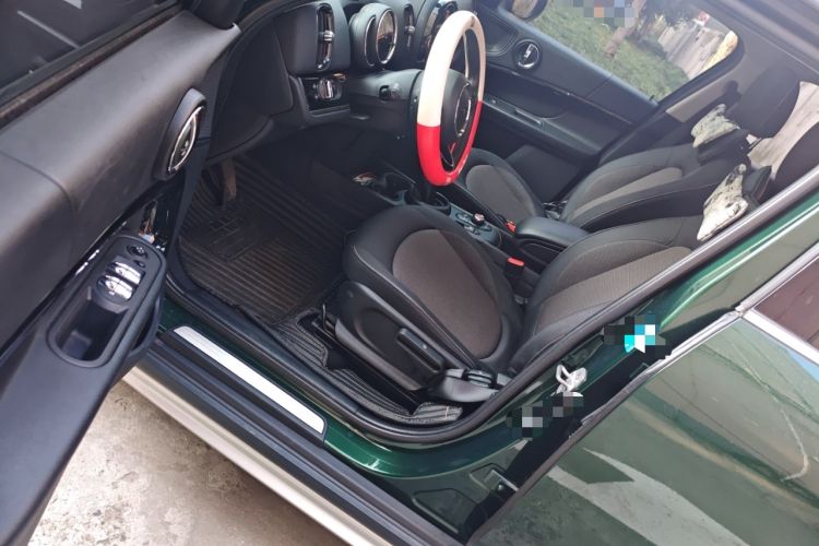 Used MINI Countryman 2018 1.5T COOPER Special Edition Interior 3