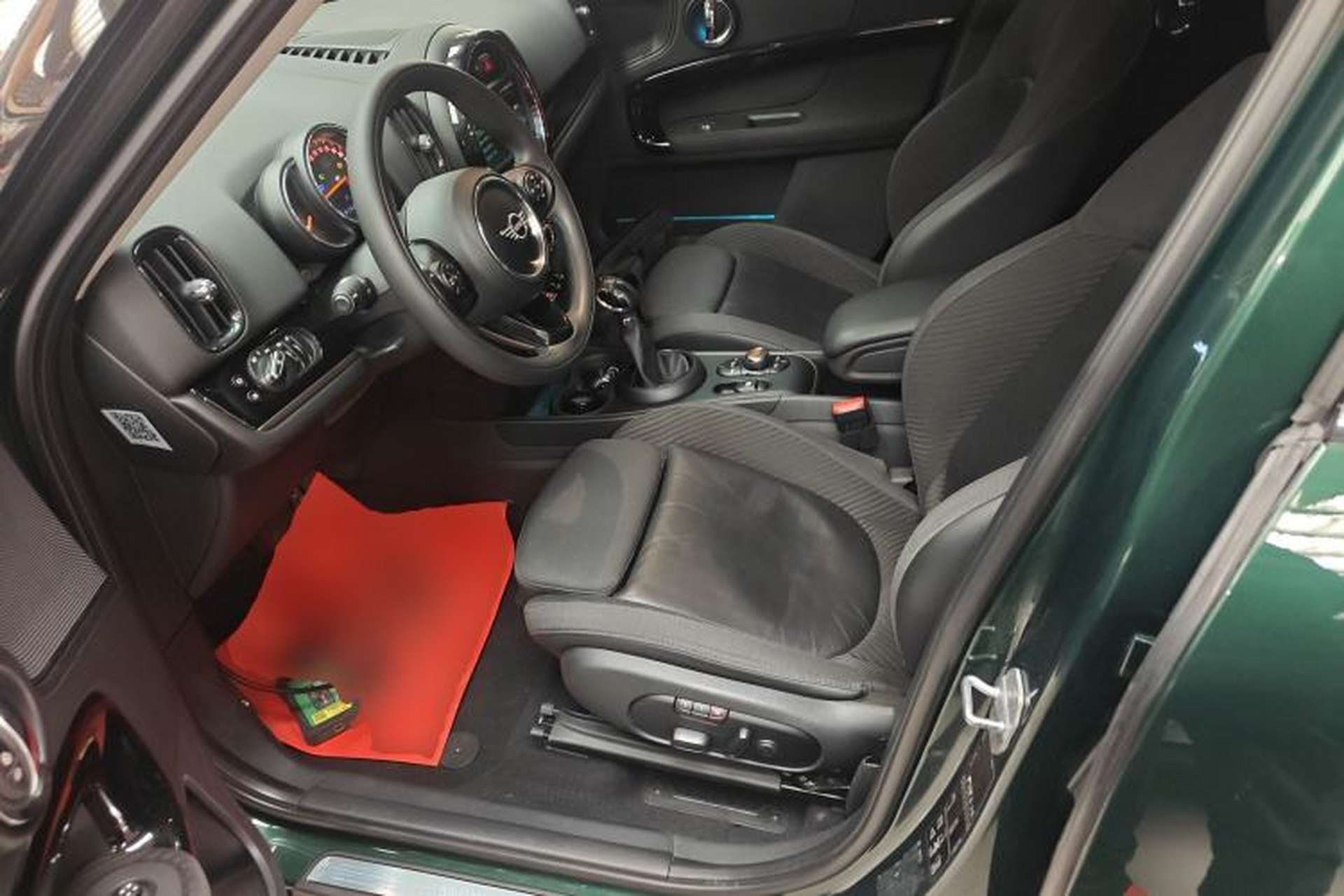Used MINI Countryman 2018 1.5T COOPER ALL4 Classic Edition Left Front Seat