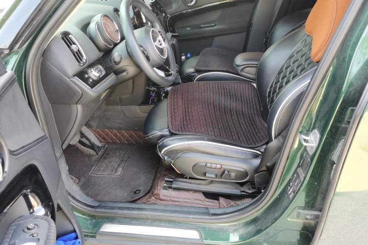 Used MINI Countryman 2018 1.5T COOPER ALL4 Classic Edition Left Front Seat