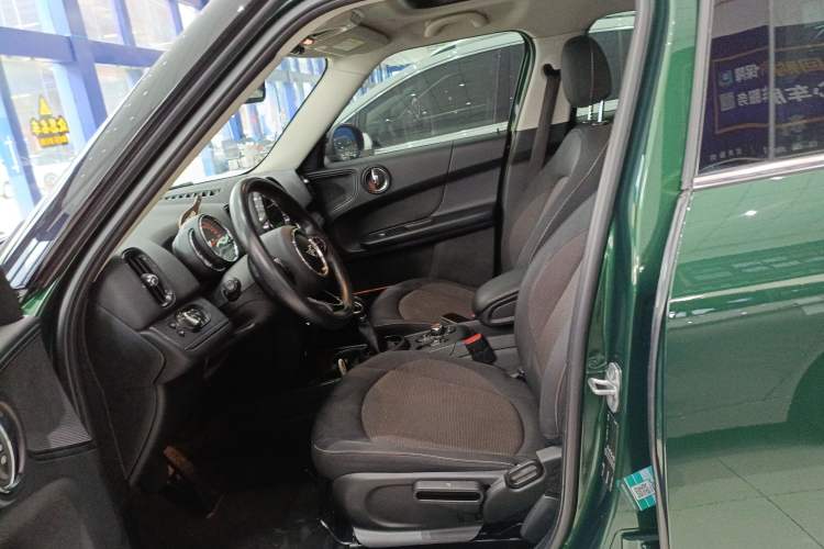 Used MINI Countryman 2018 1.5T COOPER Special Edition Left Front Seat