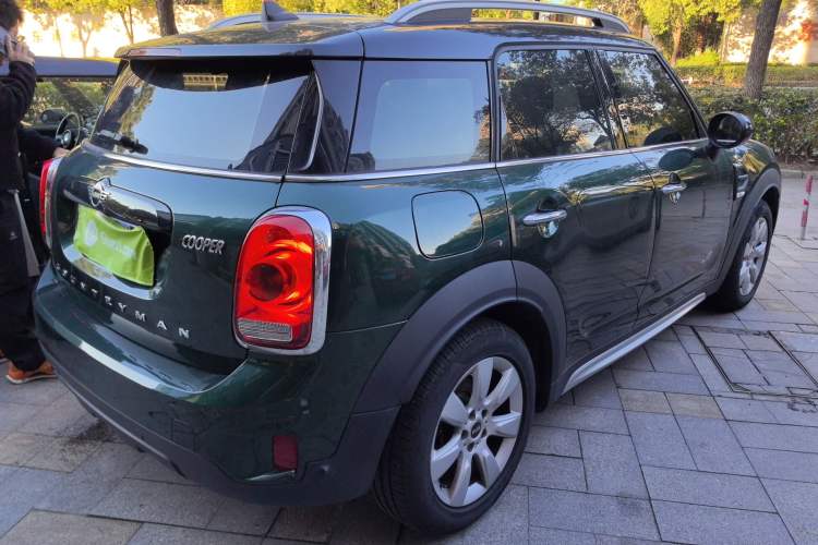 Used MINI Countryman 2018 1.5T COOPER ALL4 Classic Edition Rear Right 45 Deg