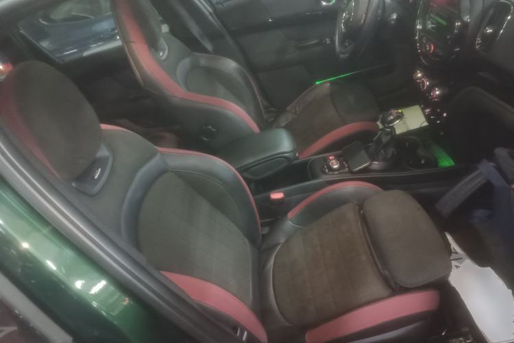 Used MINI Countryman 2018 1.5T COOPER ALL4 Racing Driver Right Front Seat