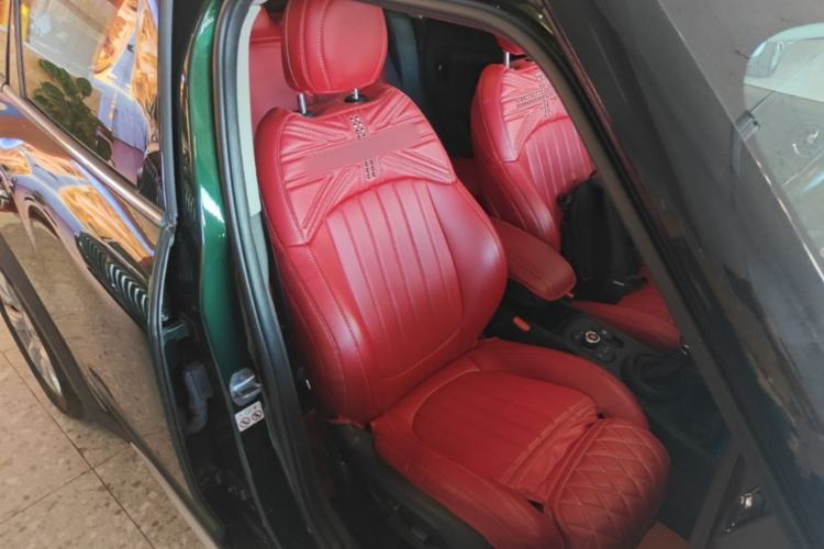 Used MINI Countryman 2018 1.5T COOPER ALL4 Classic Edition Right Front Seat