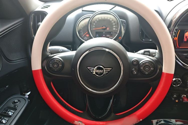 Used MINI Countryman 2018 1.5T COOPER Special Edition Steering Wheel