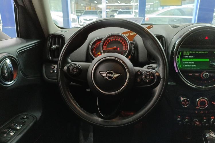 Used MINI Countryman 2018 1.5T COOPER Special Edition Steering Wheel