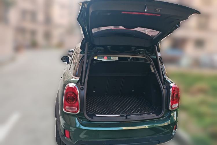 Used MINI Countryman 2018 1.5T COOPER Special Edition Trunk