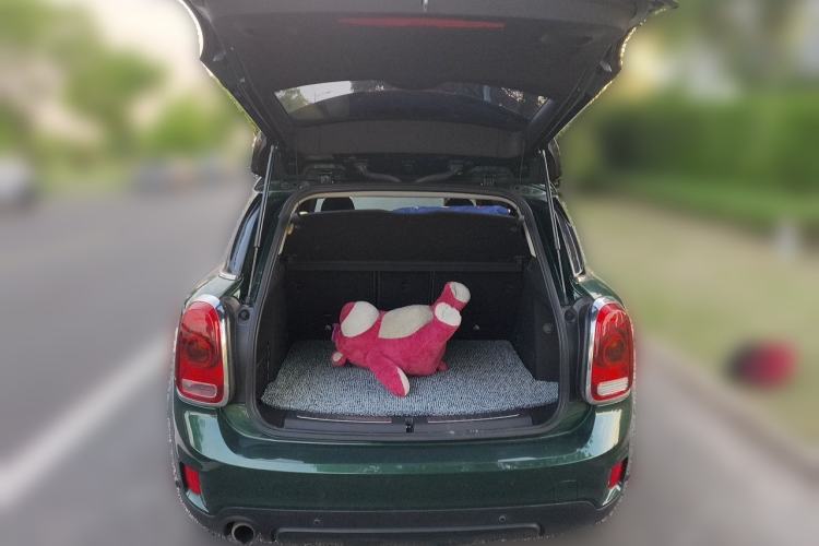 Used MINI Countryman 2018 1.5T COOPER ALL4 Classic Edition Trunk