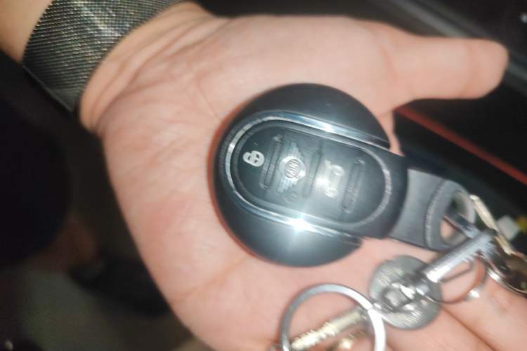 Used MINI Countryman 2018 1.5T COOPER ALL4 Racing Driver Vehicle Key