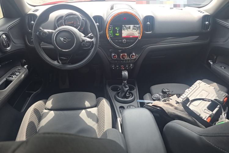 Used MINI Countryman 2018 1.5T COOPER Artist Center Console